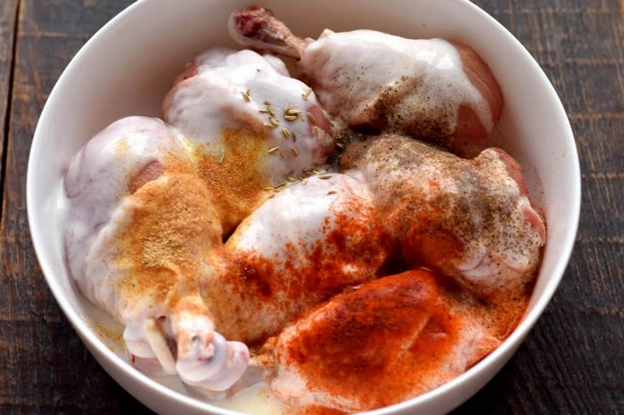 Рецепт курячих гомілок в листковому тісті