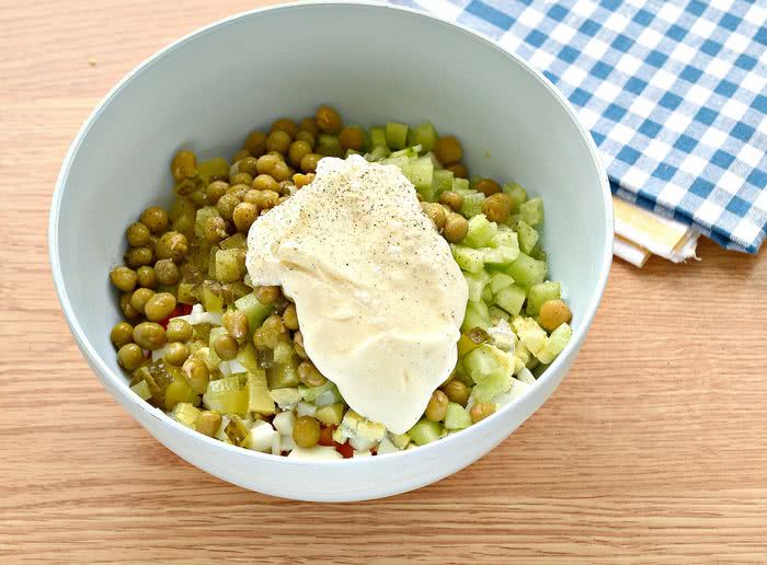 Рецепт салату Столичний