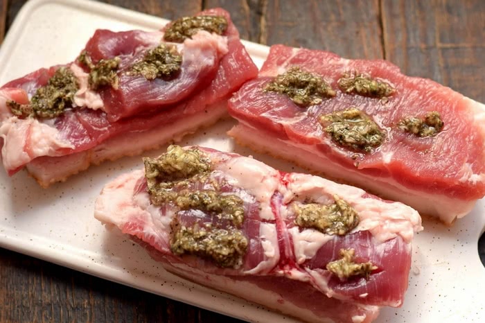 Рецепт сала, запеченого в духовці