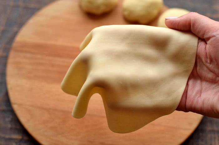 Рецепт простих чебуреків