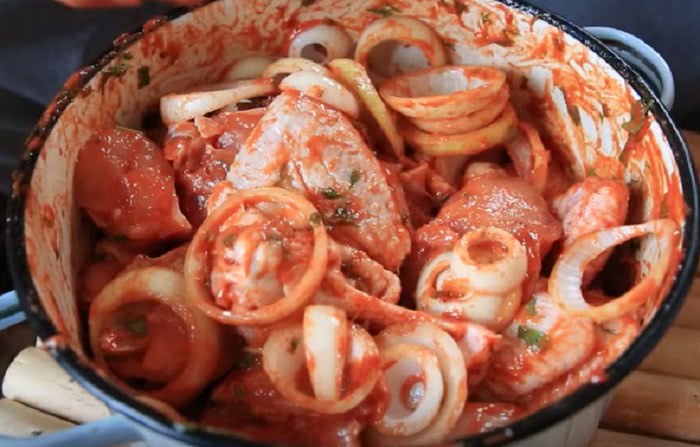 Маринад з кетчупу для гомілок