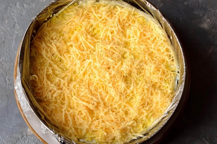 Рецепт салату до святкового столу із простих продуктів