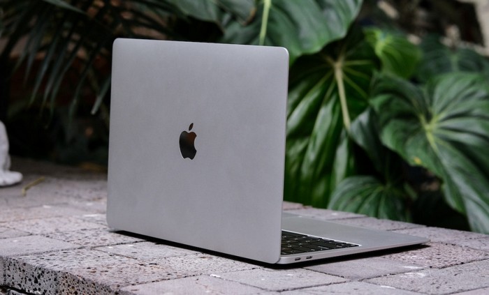 MacBook Air M2