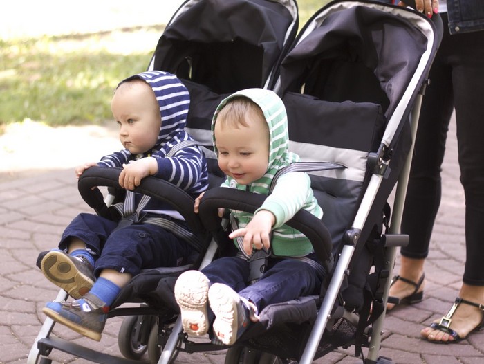 Ціна колясок для двійнят