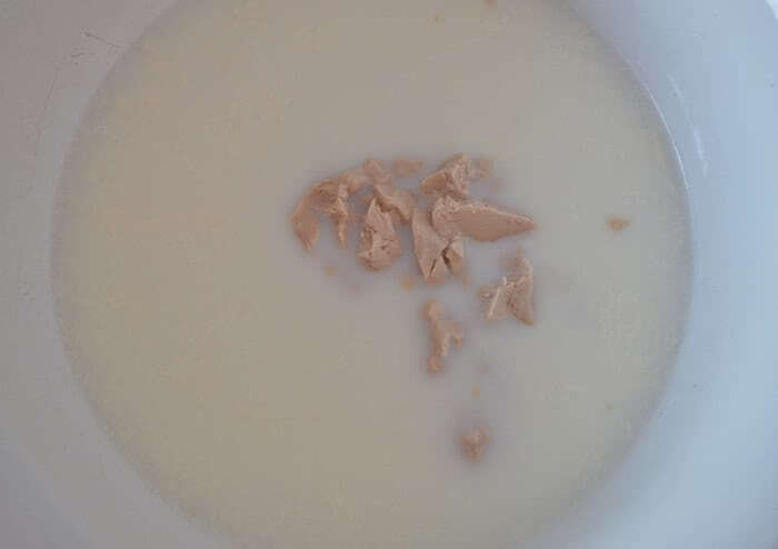 Пиріжки з цибулею та яйцем, печені в духовці, покроково, фото