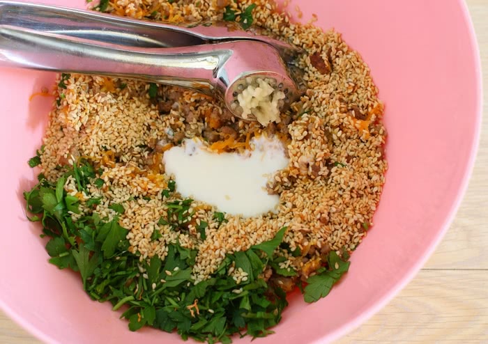 Рецепт рулетиків з кабачків з фаршем