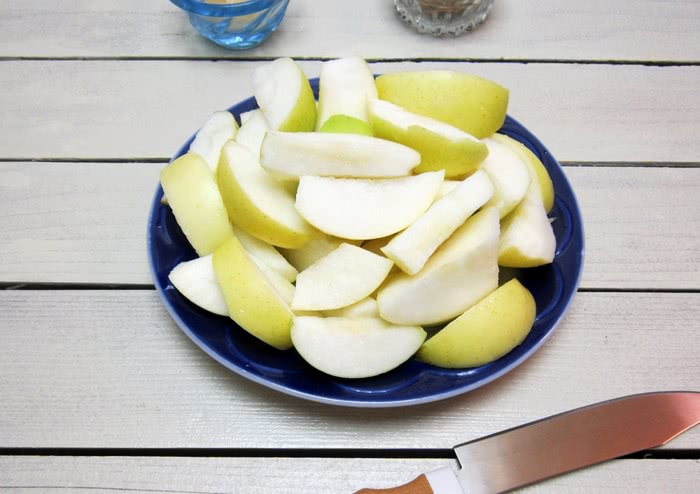 Рецепт курки з яблуками