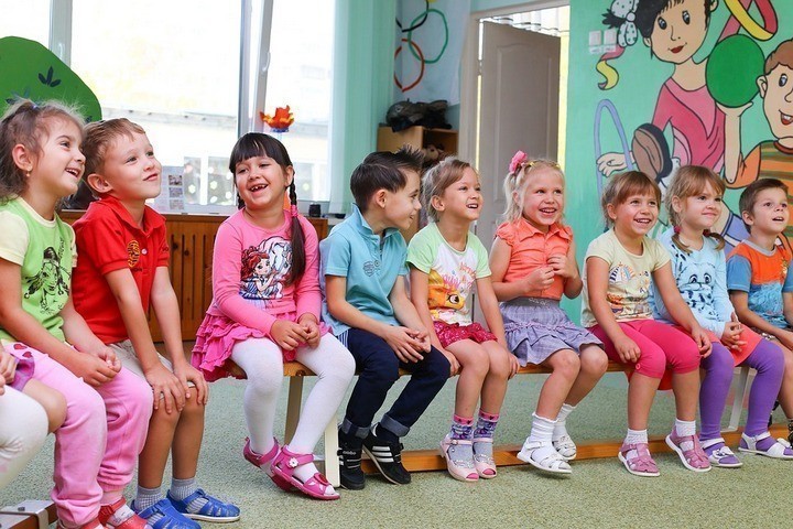 рухлива гра у приміщенні для дітей від 6 років